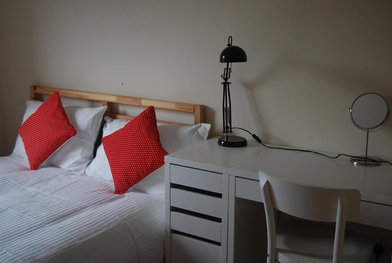 Central 3 Bed Flat Close To University And The Meadows Единбург Екстериор снимка