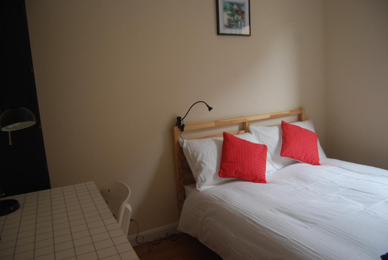 Central 3 Bed Flat Close To University And The Meadows Единбург Екстериор снимка
