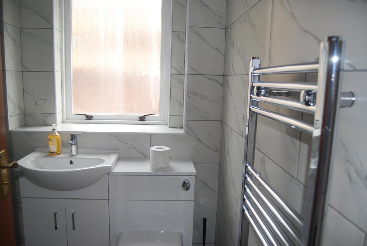 Central 3 Bed Flat Close To University And The Meadows Единбург Екстериор снимка